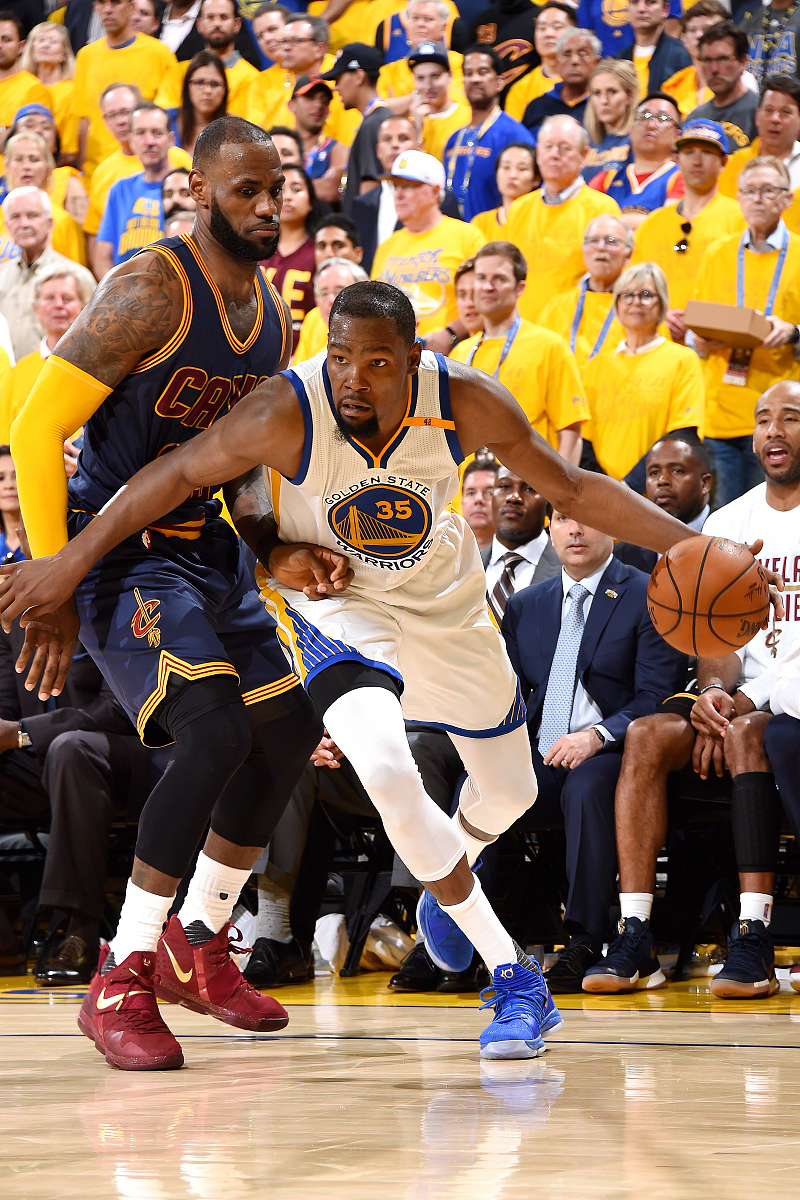 杜兰特在C9比赛中绝杀,势不可挡引发热议!的简单介绍 杜兰特在C9比赛中绝杀,势不可挡引发热议!的简单介绍