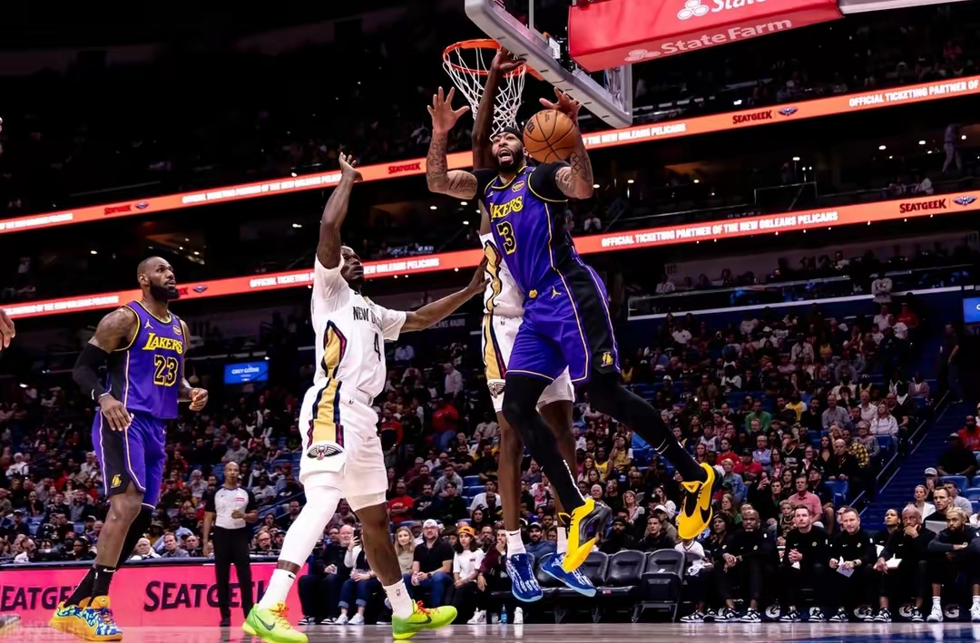 包含浓眉哥迎来十二赛季高光表现，日本队球迷沸腾！的词条